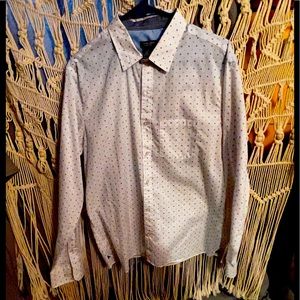 Van Heusen Never Tuck Dress Shirt